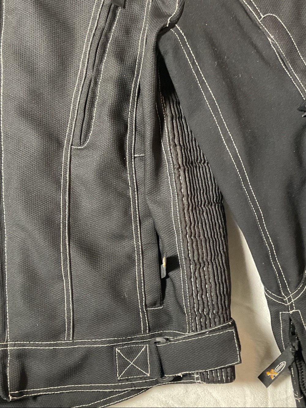 Motorcycle protective jacket - Picture 5 of 15